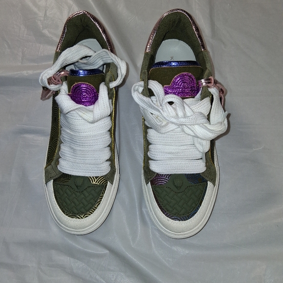 Used Kurt Geiger Green And Pink Sneakers-Womens Size 40 - Picture 4 of 7
